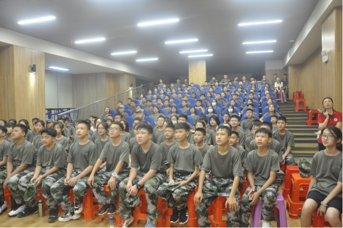 2021级开学第一课美篇1288.png